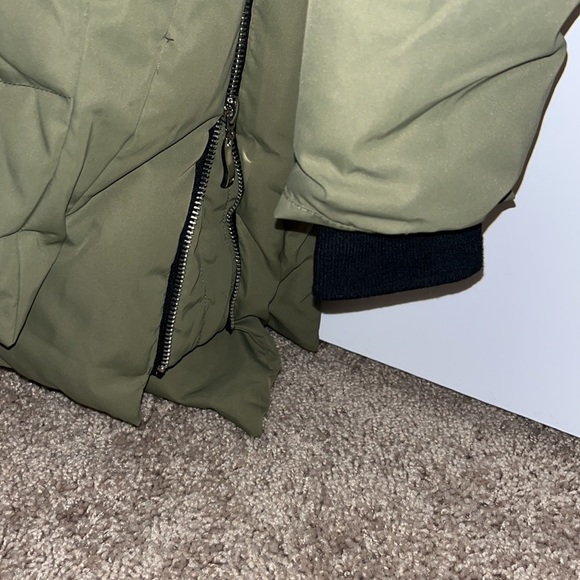 Orolay Down Jacket “The Amazon Jacket” - Picture 3 of 7